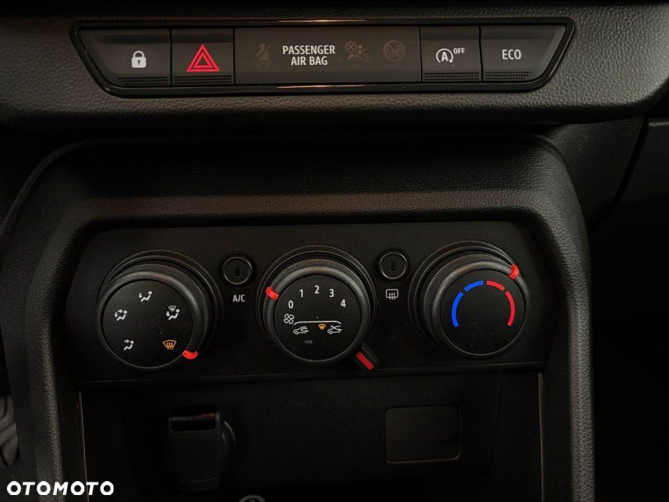 Dacia Sandero - 16