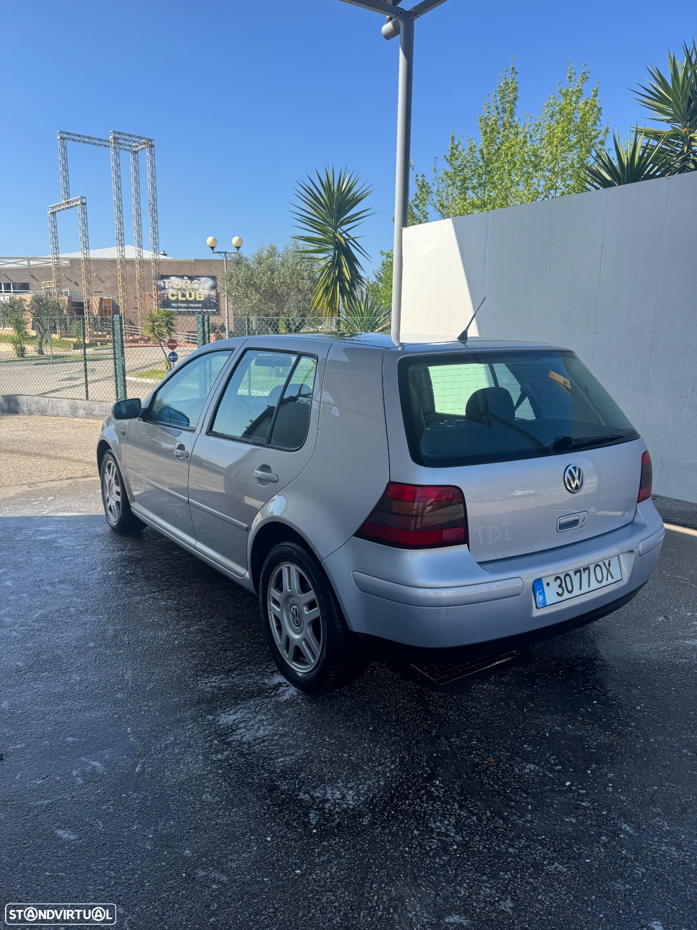 VW Golf 1.9 TDi Highline EC - 3