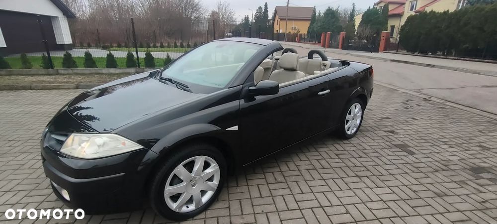 Renault Megane 2.0 Dynamique - 9