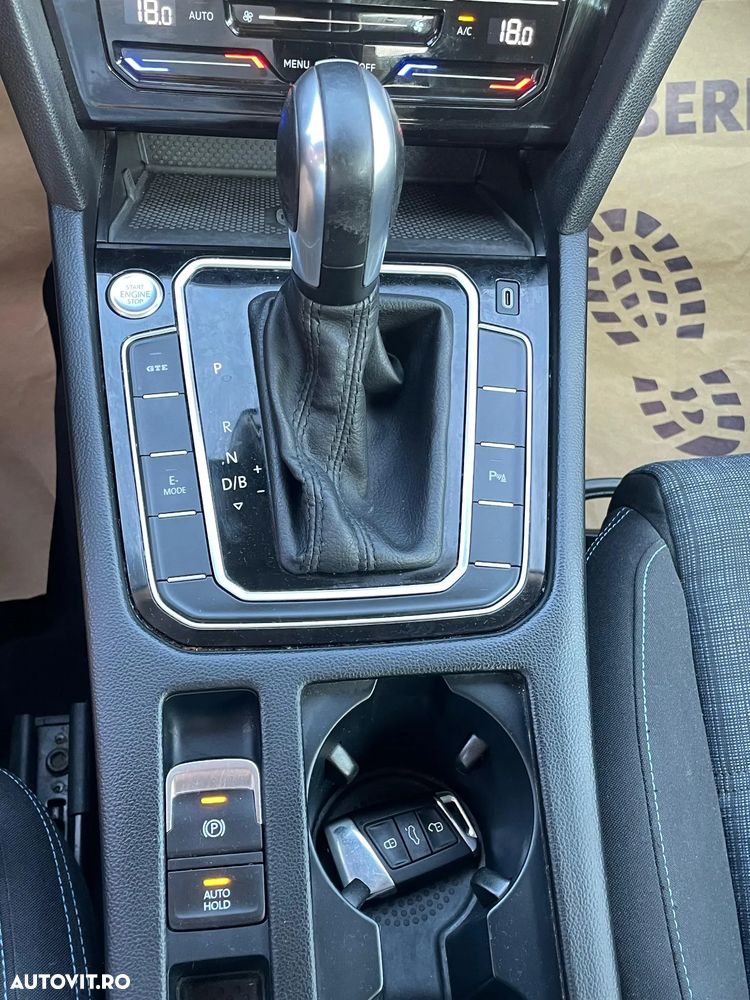 Volkswagen Passat 1.4 TSI DSG GTE - 22