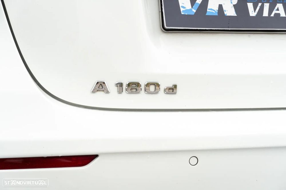 Mercedes-Benz A 180 d AMG Line Aut. - 39