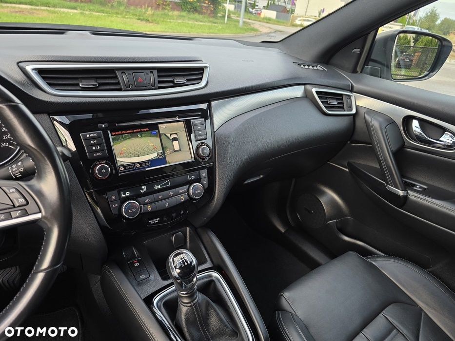 Nissan Qashqai 1.3 DIG-T Tekna - 28