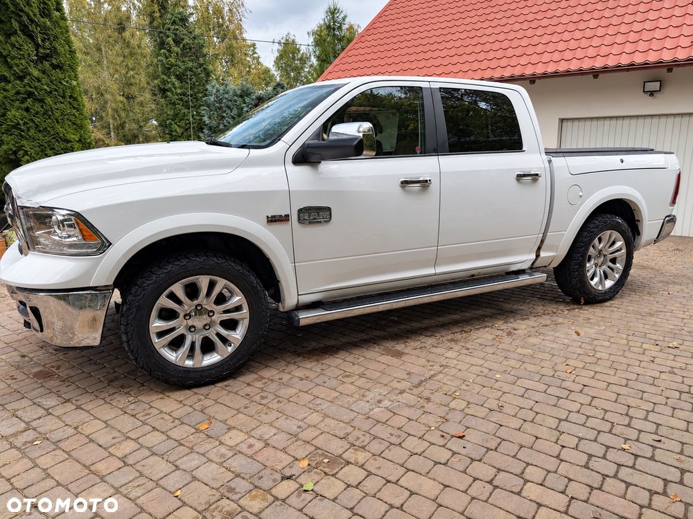 Dodge RAM 5.7 4x4 - 6