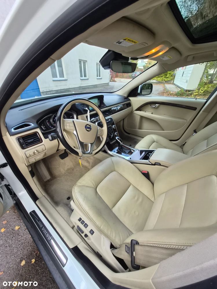 Volvo XC 70 - 7