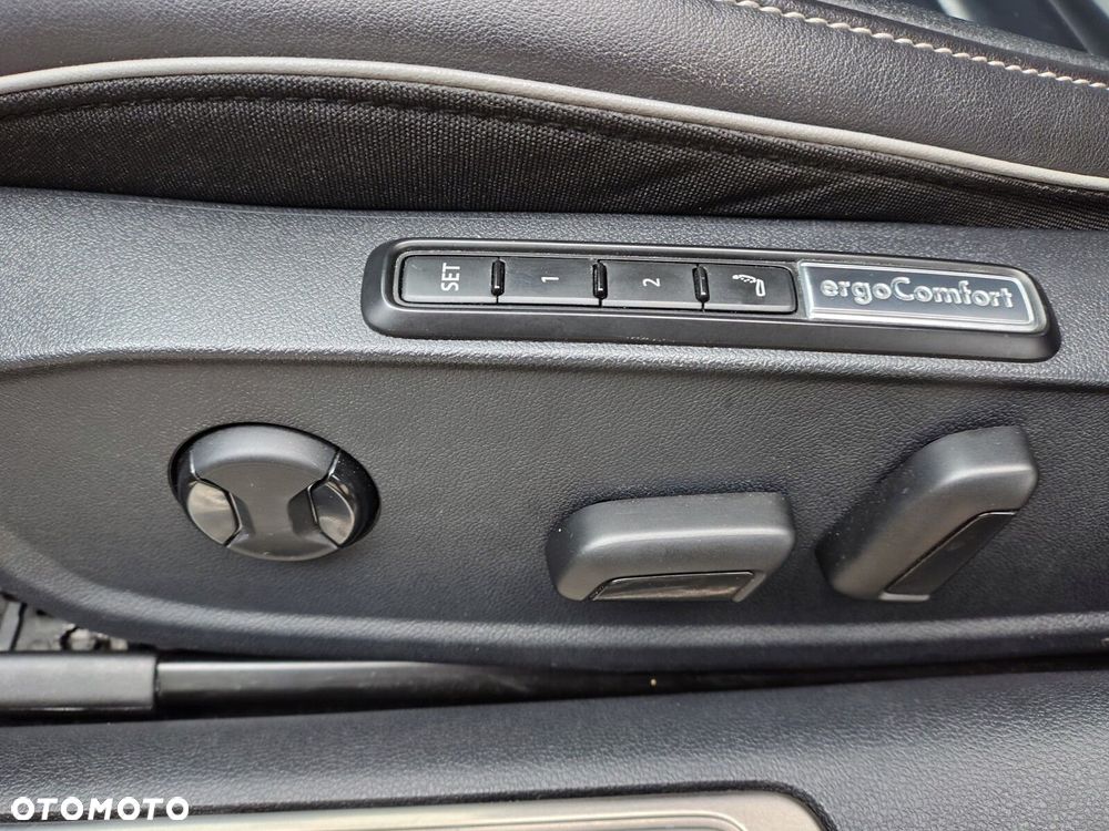 Volkswagen Arteon Shooting Brake 2.0 TDI 4Motion R-Line DSG - 11