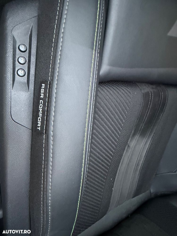 Peugeot 408 225 e-EAT8 GT Exclusive - 12