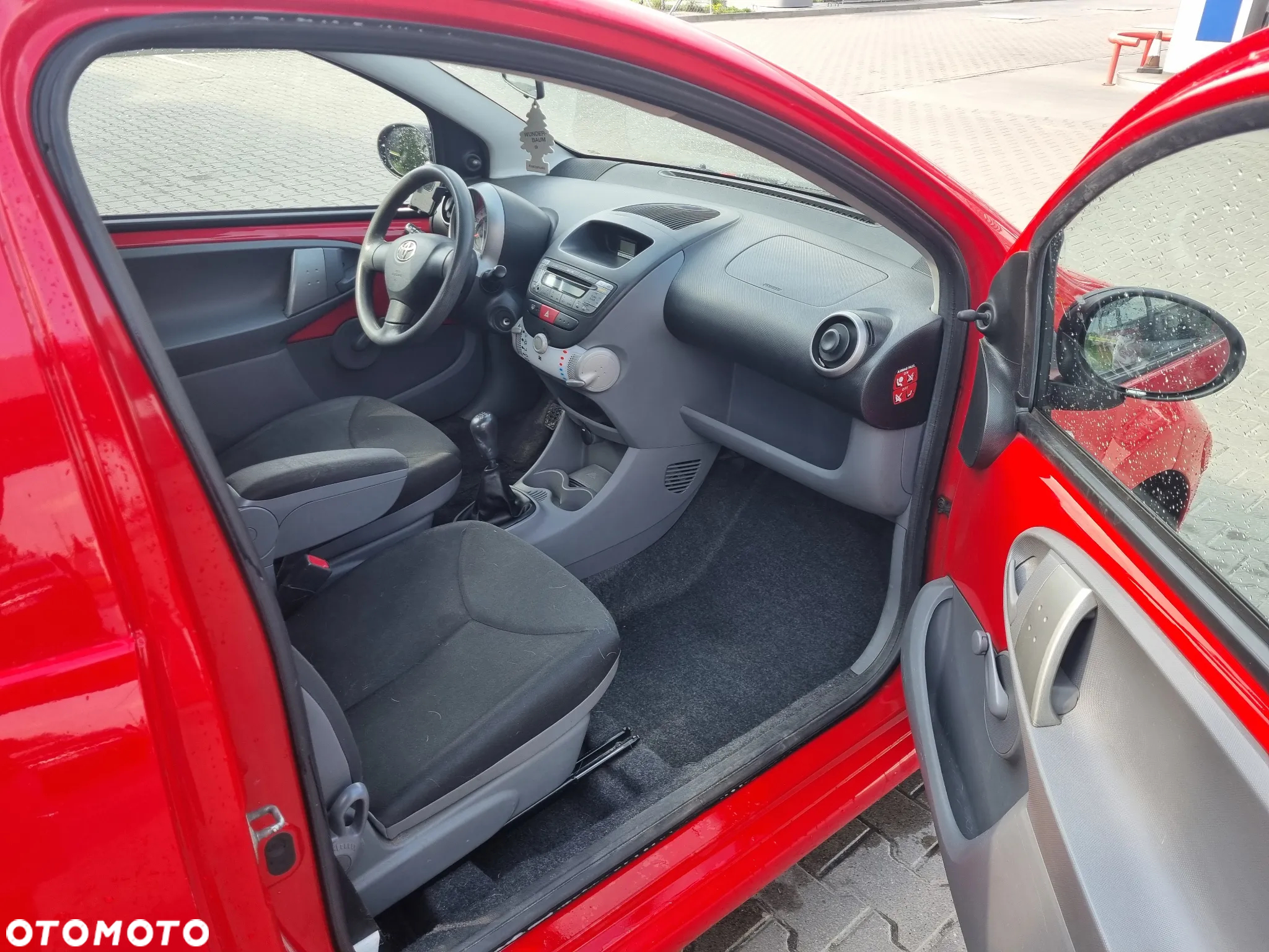 Toyota Aygo Standard - 13
