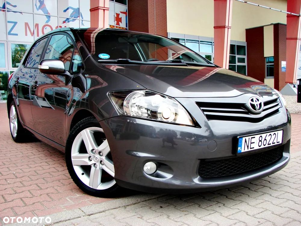 Toyota Auris 1.6 Premium Comfort - 14