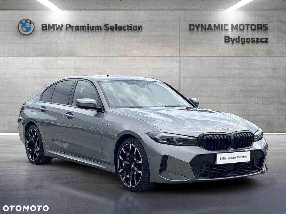 BMW Seria 3 330i xDrive M Sport sport - 9