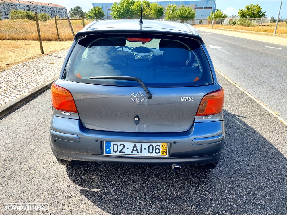Toyota Yaris 1.0 Final Edition - 4