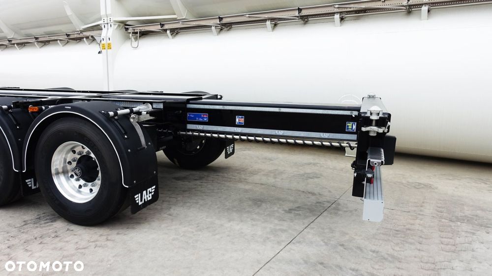 Lag multifunkcyjna naczepa podkontenerowa ADR - 11