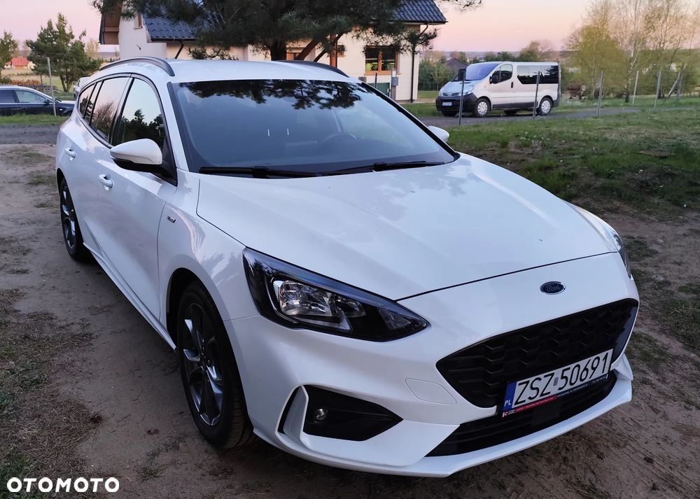 Ford Focus 1.0 EcoBoost Hybrid ST-LINE STYLE - 8