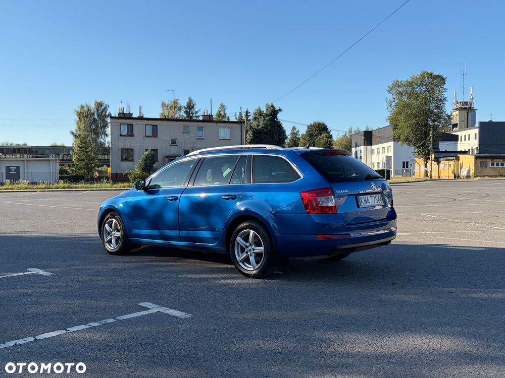 Skoda Octavia 1.6 TDI 4x4 Ambition - 15