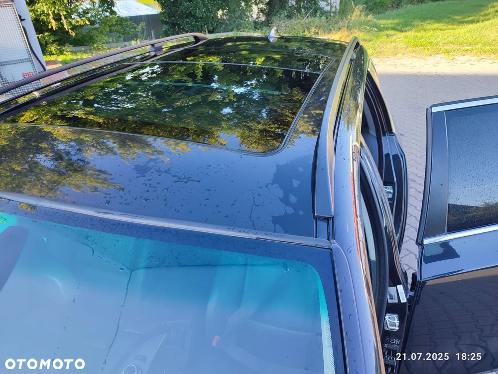 BMW Seria 5 530d Touring - 26