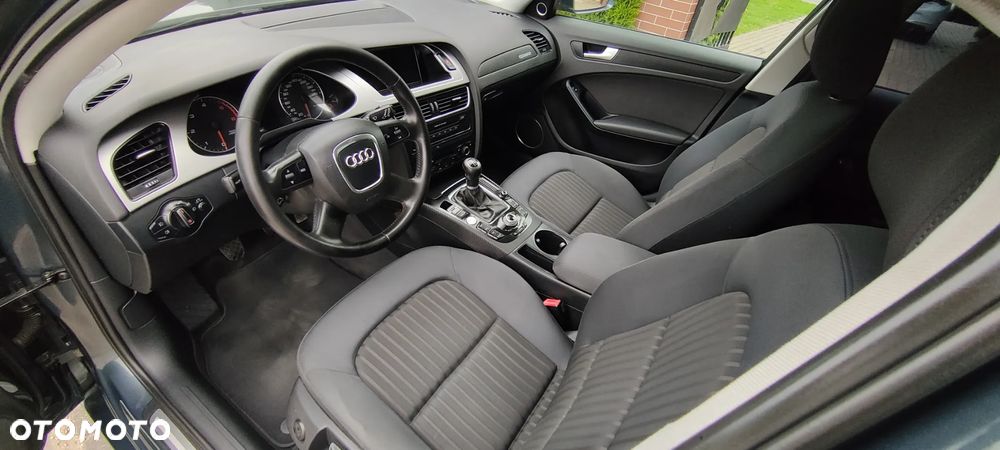 Audi A4 - 14