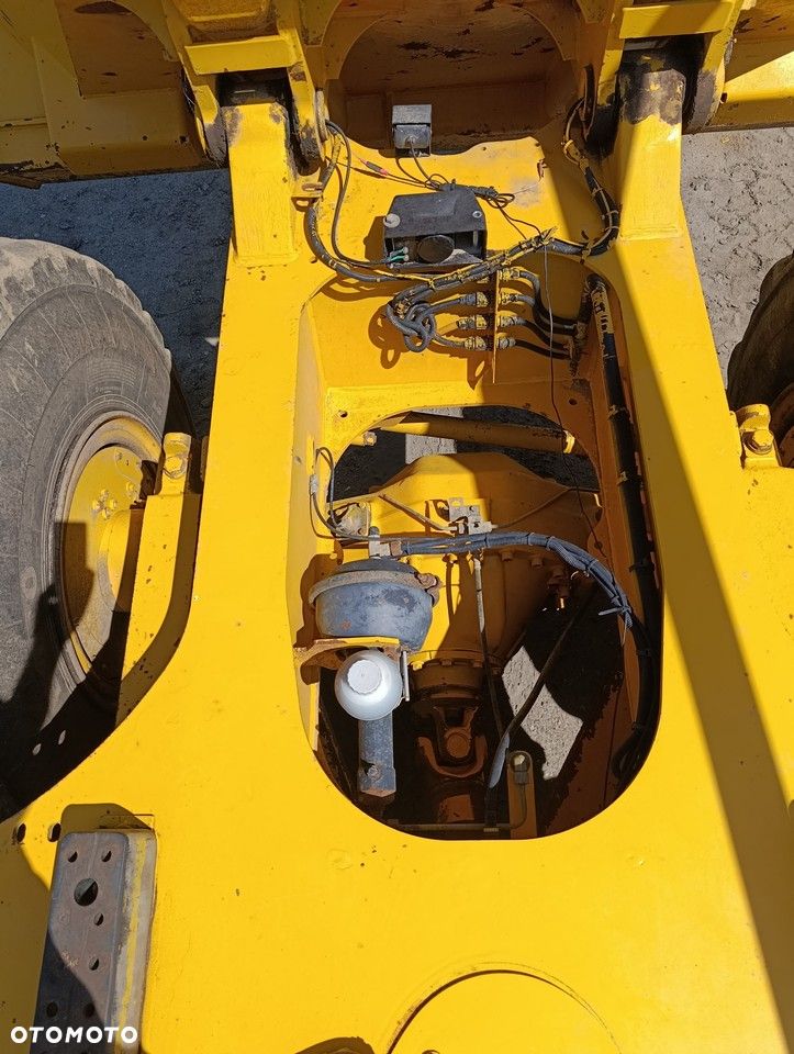 Volvo A 30D - 23