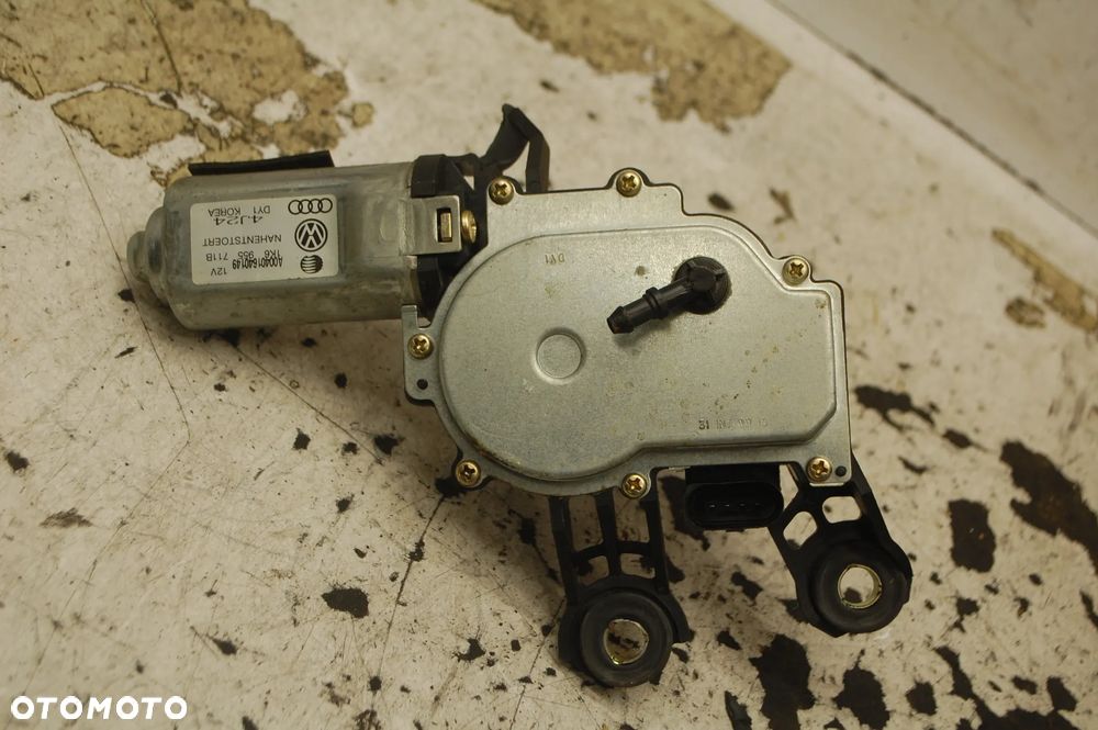 SILNICZEK WYCIERACZKI TYŁ TYLNY 1K6955711B VW GOLF V JETTA - 2