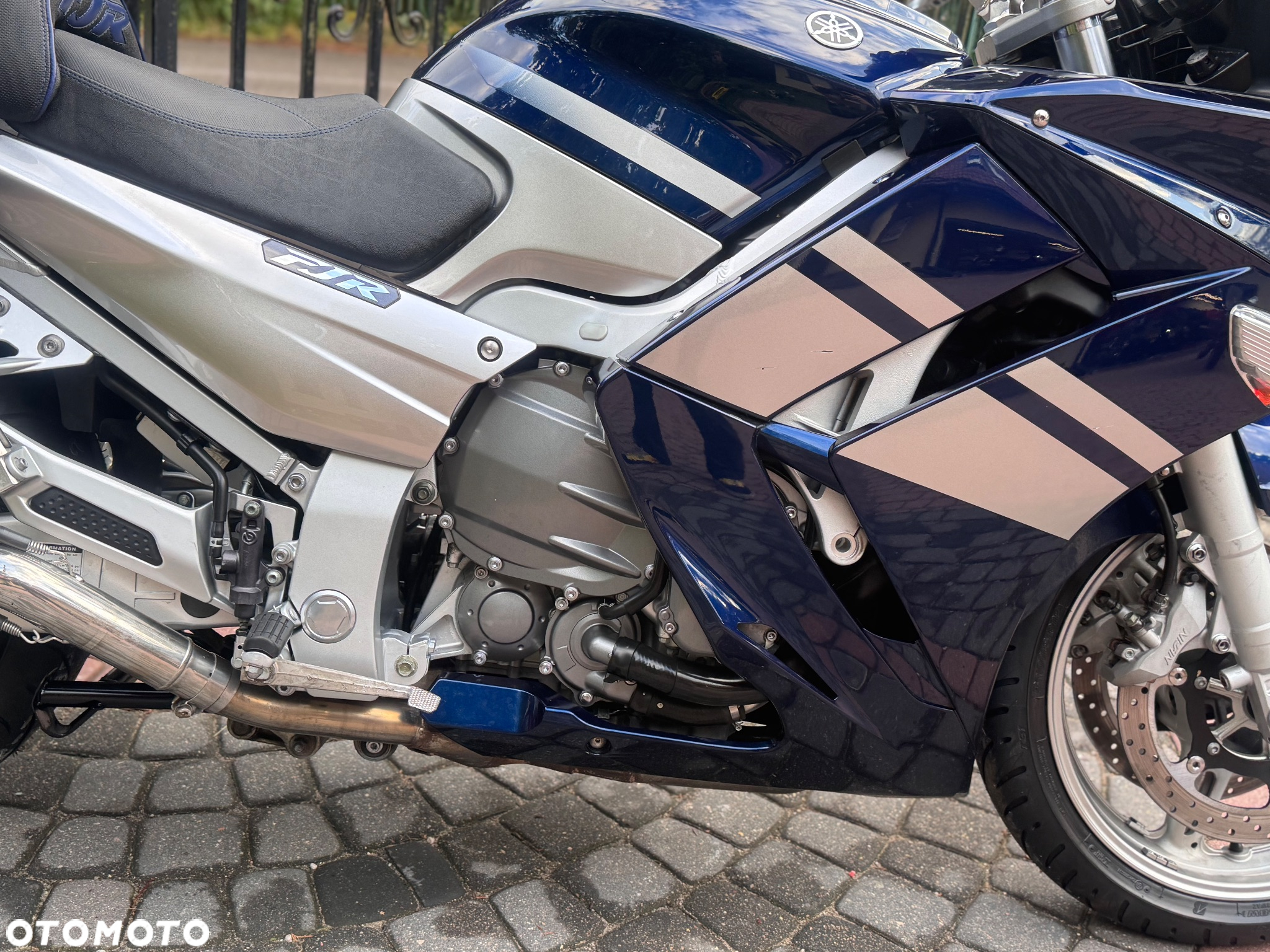 Yamaha FJR - 13