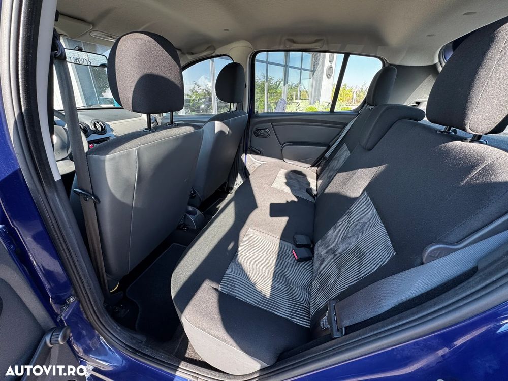 Dacia Sandero 1.2 16V - 12