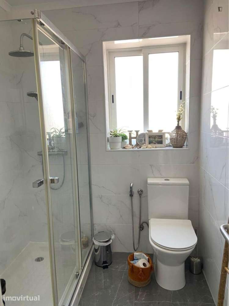 Apartamento com 2 quartos - localizado em Linda-a-Velha Lisbon - Grande imagem: 5/11