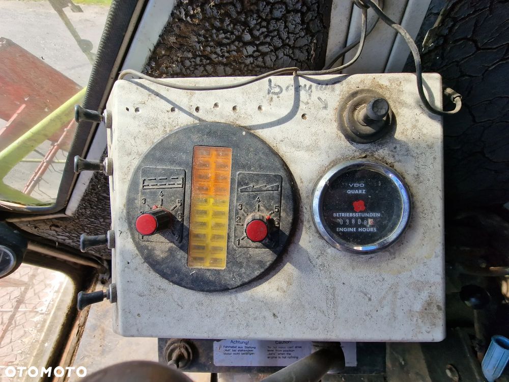 Claas Dominator 96 - 17