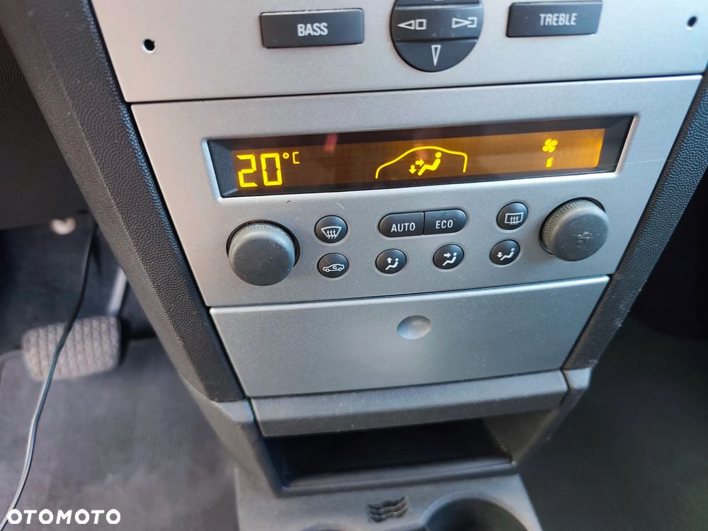 Opel Meriva 1.6 Cosmo MTA - 13