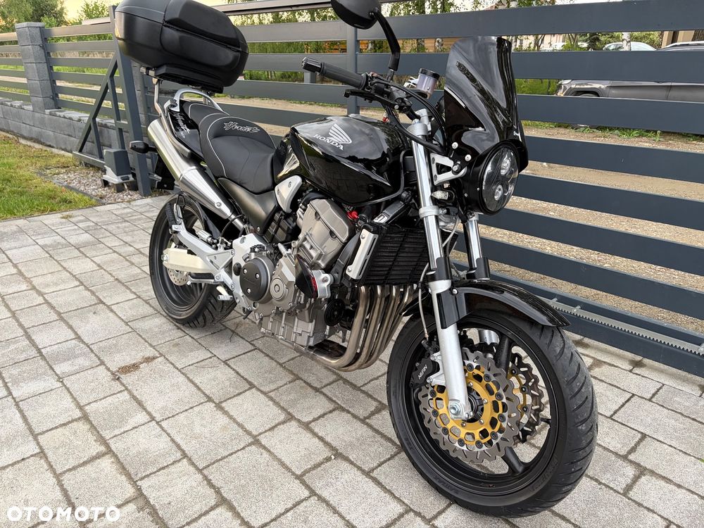 Honda Hornet - 40