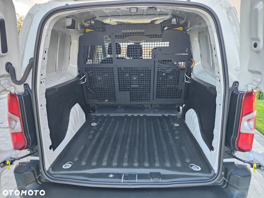 Toyota Proace City D-4D Long 2,4t Active (bryg.) - 11