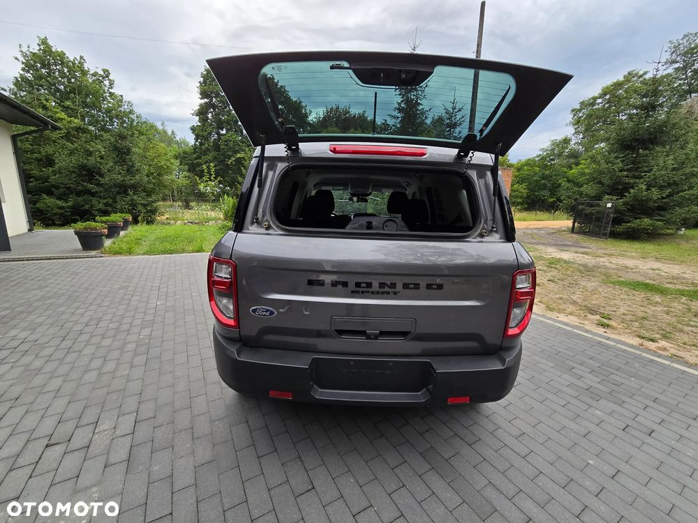 Ford Bronco - 7