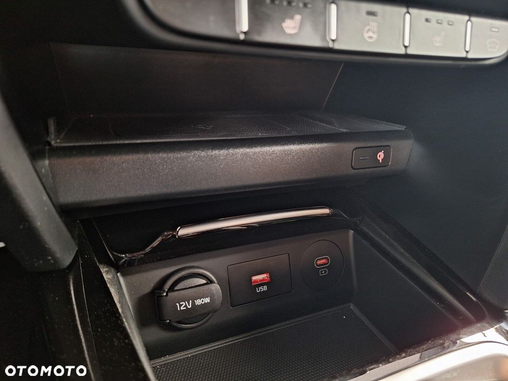 Kia Ceed 1.5 T-GDI Business Line - 30