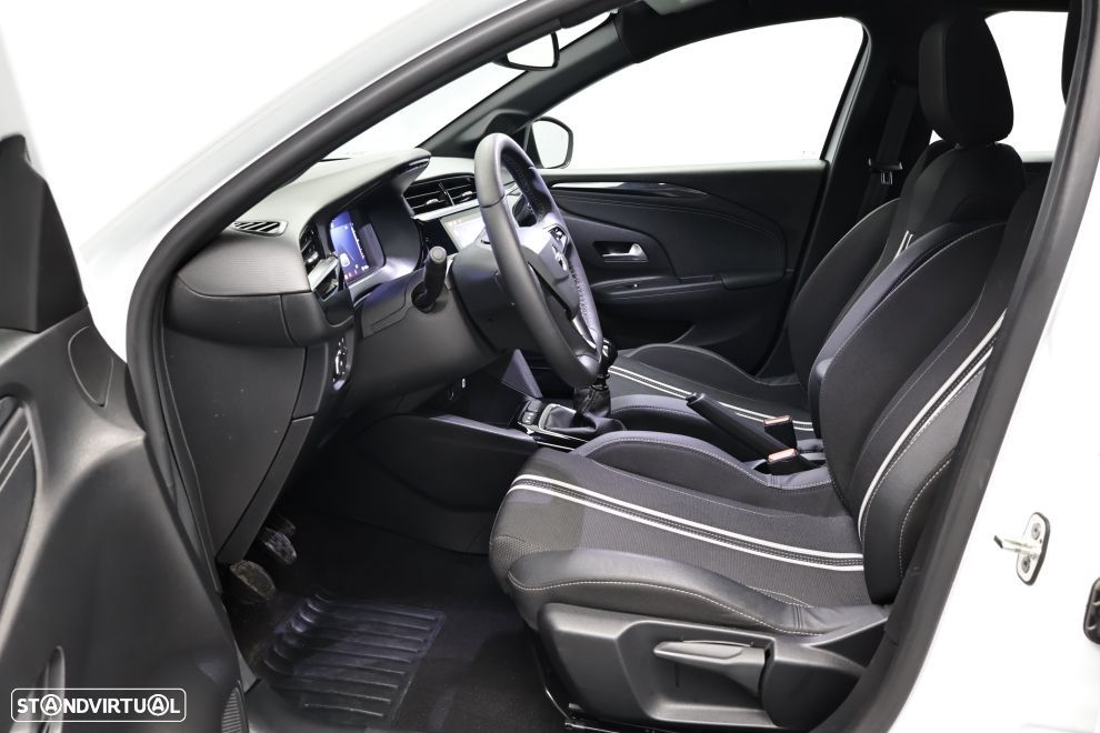 Opel Corsa 1.2 T GS - 23