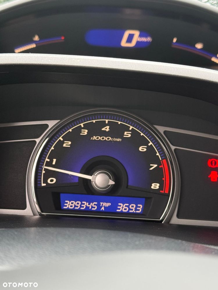 Honda Civic 1.8 Executive - 13