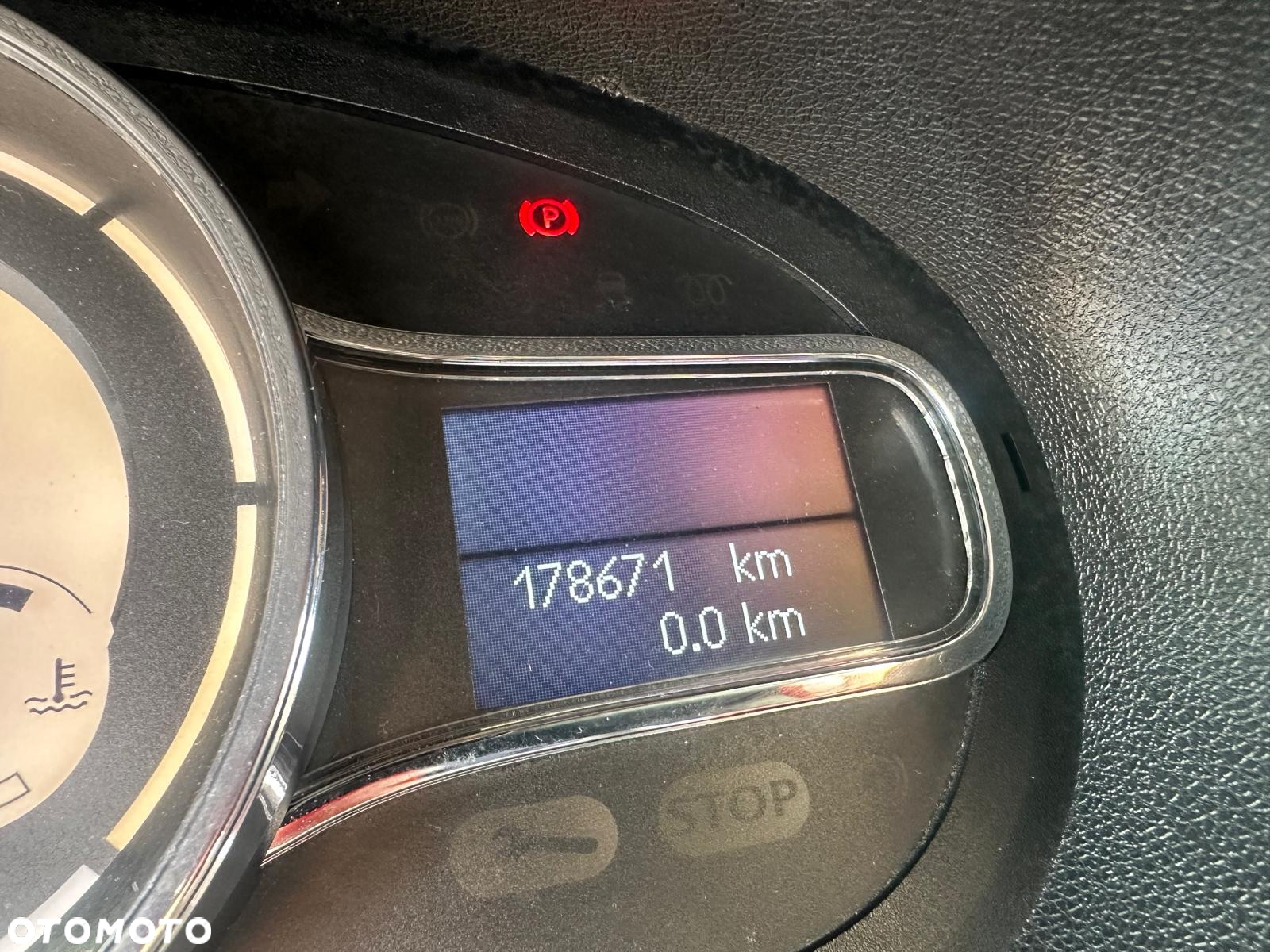 Renault Megane ver-1-2-16v-tce-energy-limited - 5