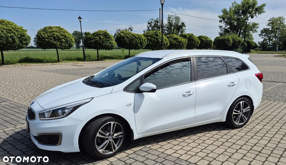 Kia Ceed 1.6 CRDi Smart - 6