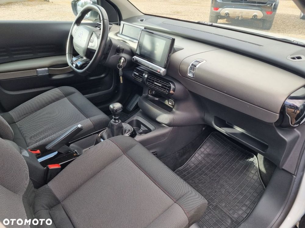 Citroën C4 Cactus 1.5 BlueHDi Shine Pack - 18