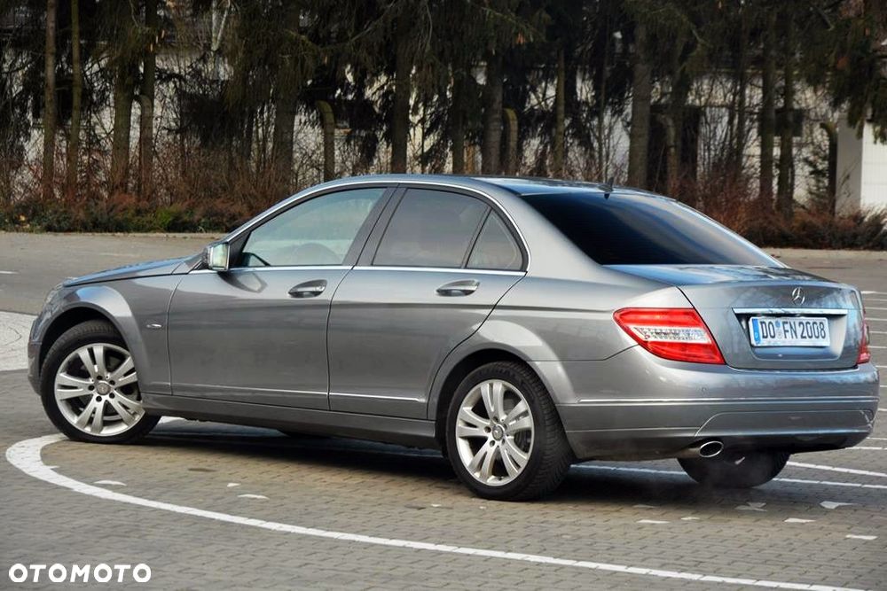 Mercedes-Benz Klasa C 200 Kompressor Avantgarde - 26