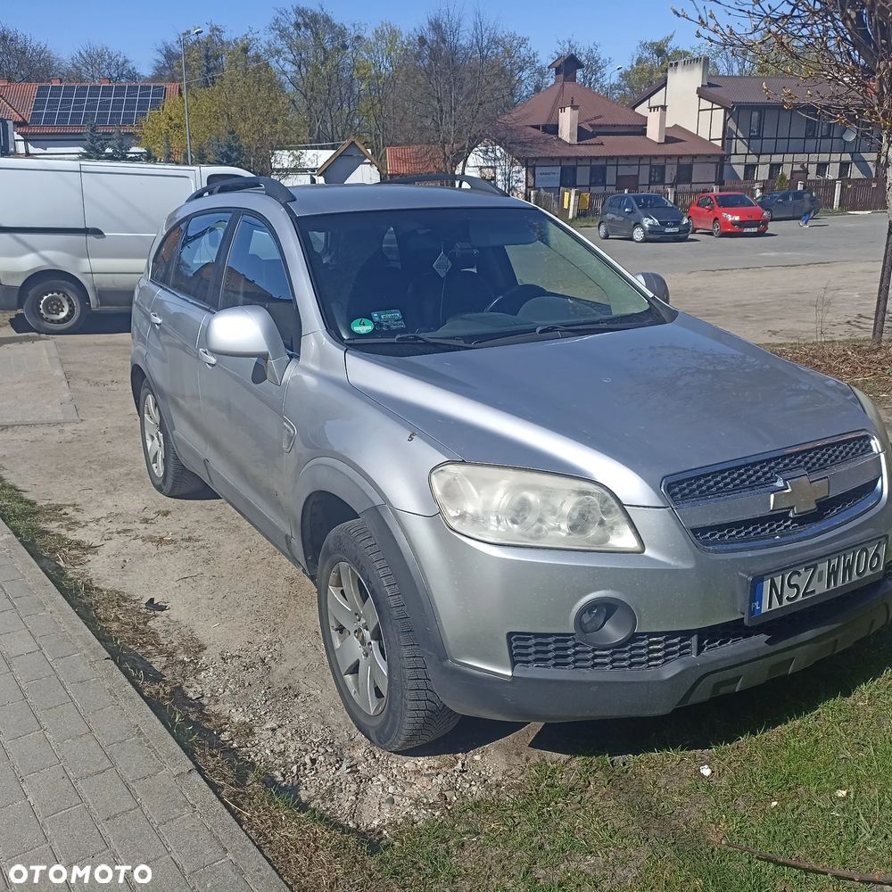 Chevrolet Captiva 2.4 2WD 7 Sitzer LS - 2