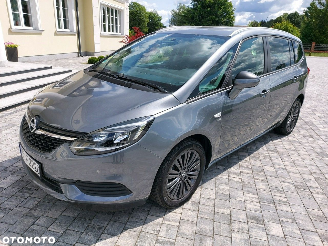 Opel Zafira - 14