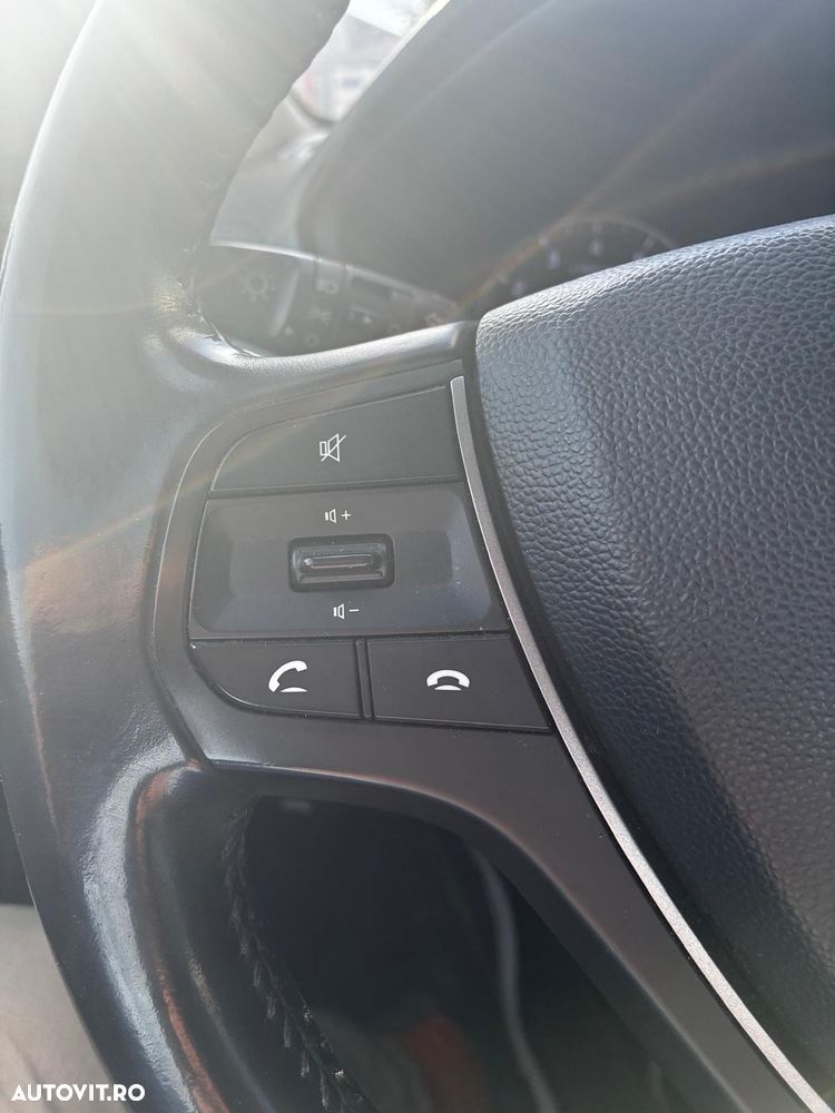 Hyundai i20 - 11