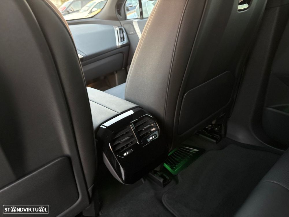 BMW iX xDrive 40 Pack Desportivo - 22