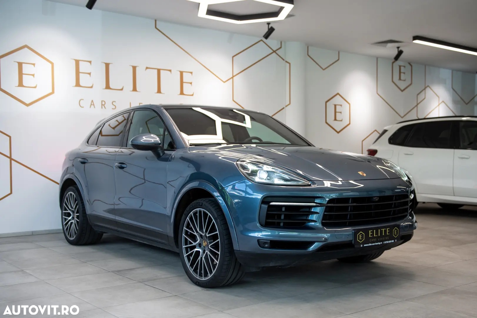 Porsche Cayenne Coupe Standard - 4