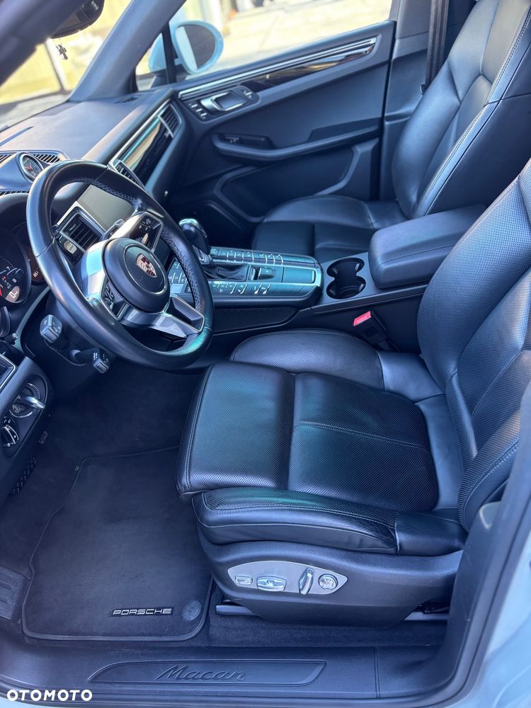 Porsche Macan Standard - 11