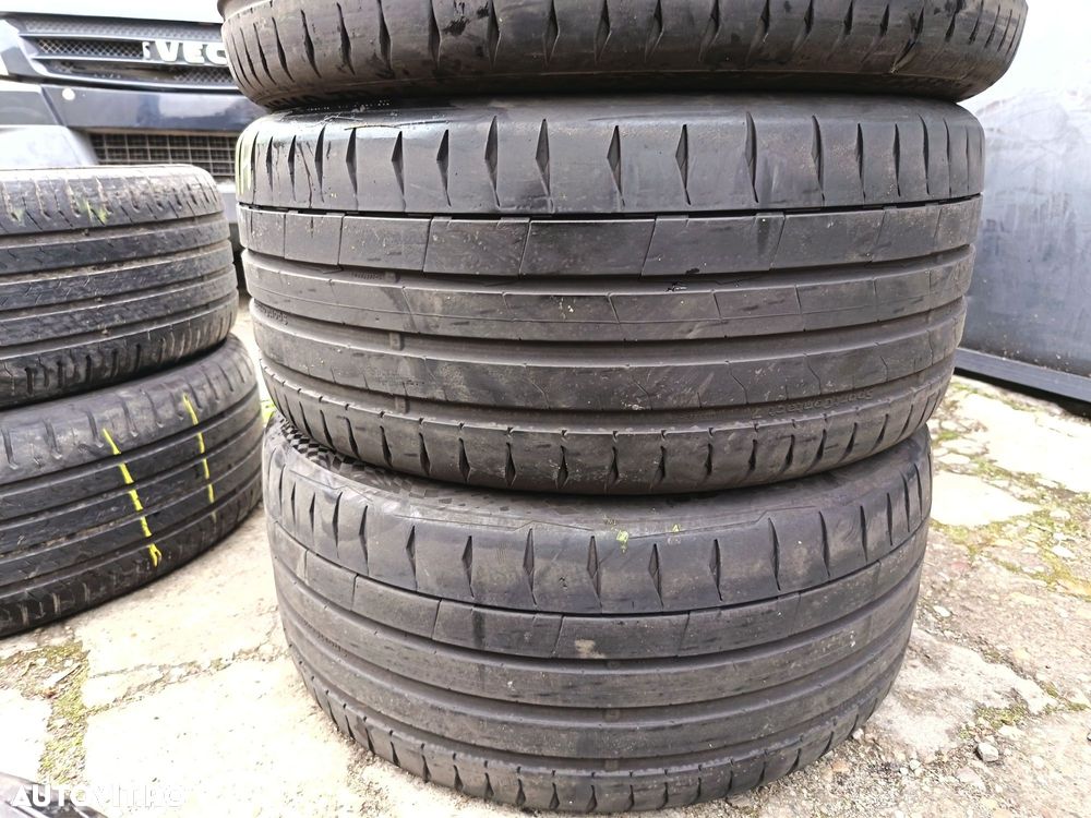 Anvelope vara 245 40 18 continental 2023 5-5.5mm - 3