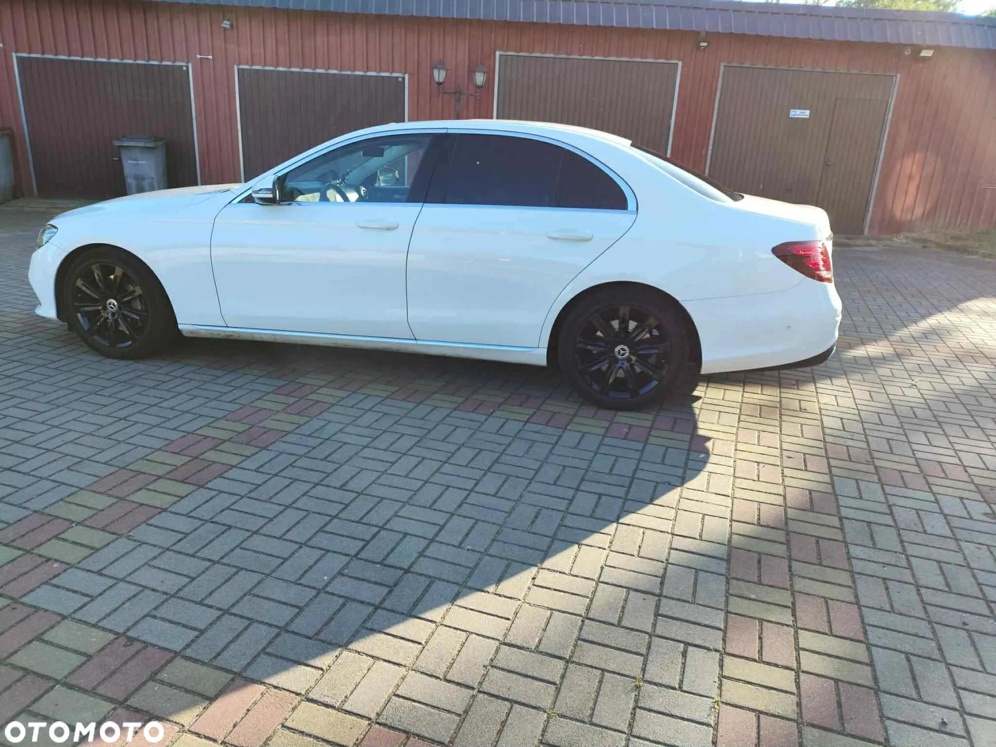 Mercedes-Benz Klasa E 350 BlueTEC 9G-TRONIC Avantgarde - 3