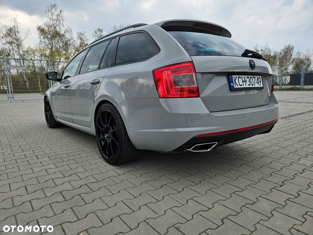 Skoda Octavia 2.0 TDI RS - 13