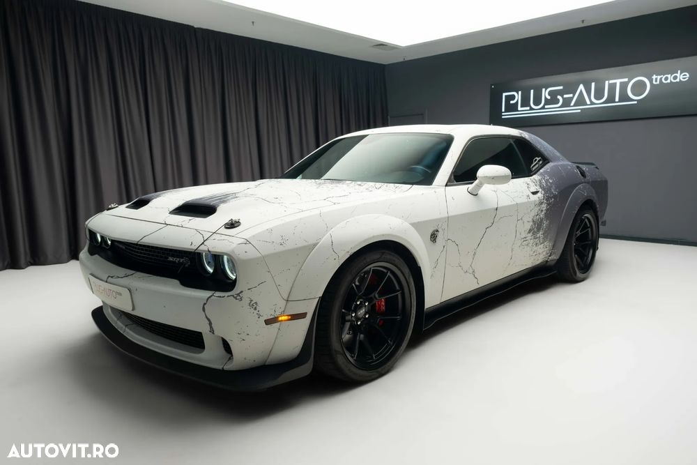 Dodge Challenger Automatik SRT Hellcat - 4