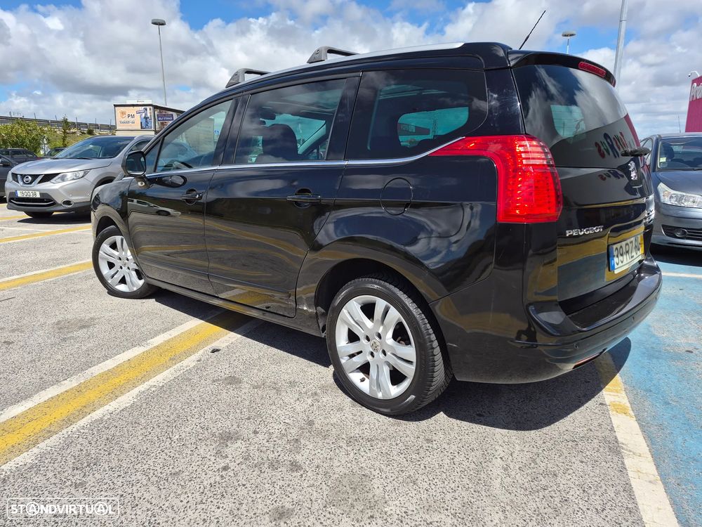 Peugeot 5008 1.6 E-HDi 7L Allure 2-Tronic - 3