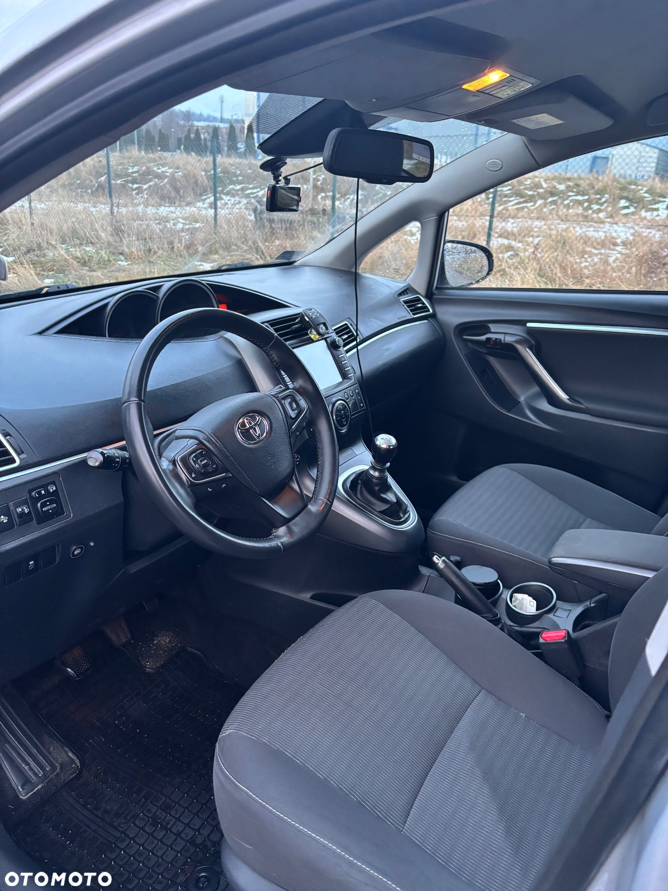 Toyota Verso 1.8 Premium 7os - 11