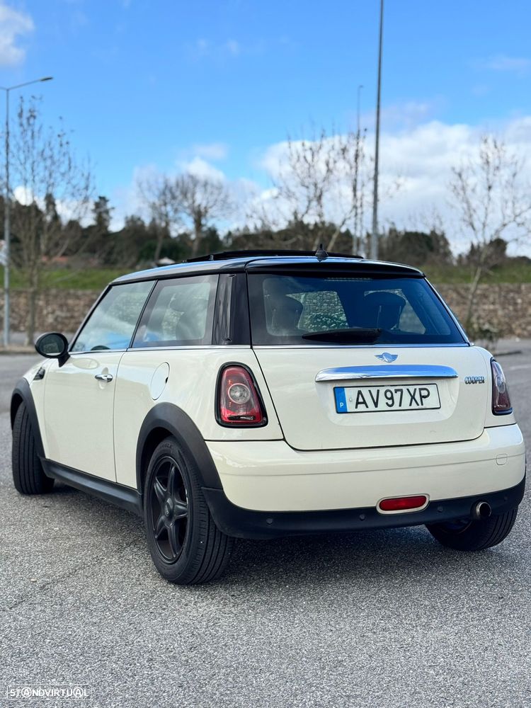 MINI 3 Portas Cooper D - 7