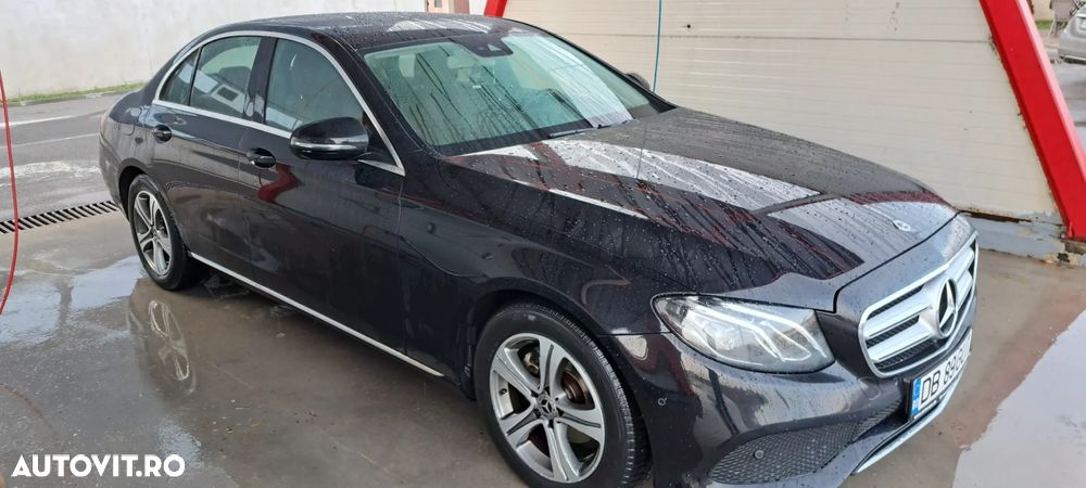 Mercedes-Benz E 220 d 9G-TRONIC Avantgarde - 5